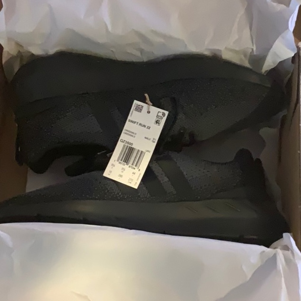 Adidas Swift Run 22